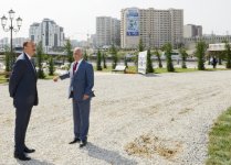 Azerbaijani President inspects new park in Baku (PHOTO)