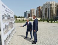 Azerbaijani President inspects new park in Baku (PHOTO)