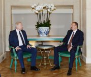 Президент Азербайджана встретился с исполнительным директором BP