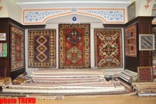 Волшебные узоры азербайджанского ковра (фотосессия)