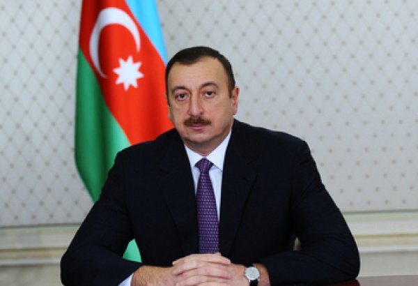 Ильхам Алиев поздравил Президента Ирана с национальным праздником