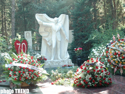В Баку отметили юбилей Муслима Магомаева (фотосессия)
