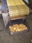 Печенье, мармелад, попкорн, кукурузные палочки - без соблюдения санитарных норм (фото)