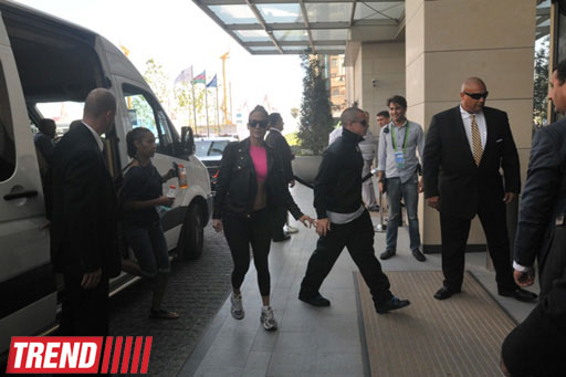 First pictures of Jennifer Lopez in Baku (PHOTO)