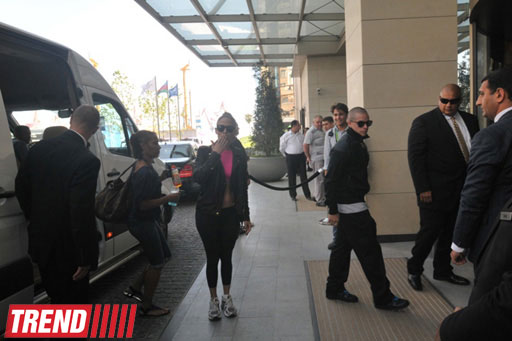 First pictures of Jennifer Lopez in Baku (PHOTO)