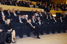 Президент Азербайджана и его супруга приняли участие в открытии II Бакинского международного гуманитарного форума (ФОТО)