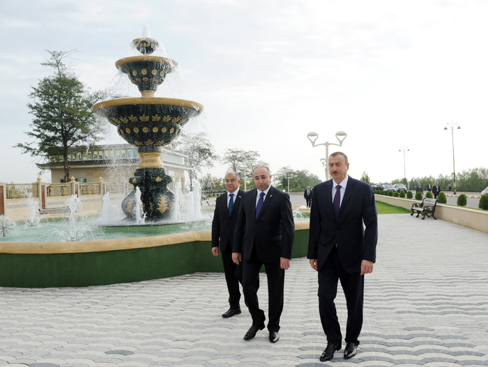 Президент Азербайджана посетил Площадь Государственного флага в Тертере (ФОТО)