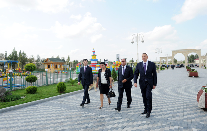 Президент Ильхам Алиев открыл Парк Героев в Барде (ФОТО)