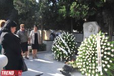 В Азербайджане почтили память выдающегося ученого Аиды Имангулиевой (ФОТО)