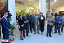 В Баку открылась выставка всемирно известных фотохудожников, посвященная 20-летию работы Statoil в Азербайджане (ФОТО)