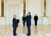 President Ilham Aliyev receives credentials of incoming Egyptian, Lithuanian and Iranian ambassadors (PHOTO)