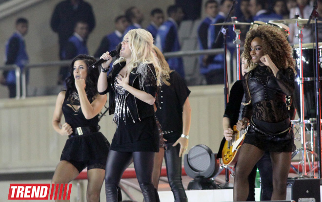 Shakira performed at the closing ceremony of the FIFA U-17 Women's World Cup in Azerbaijan (PHOTO, VIDEO)