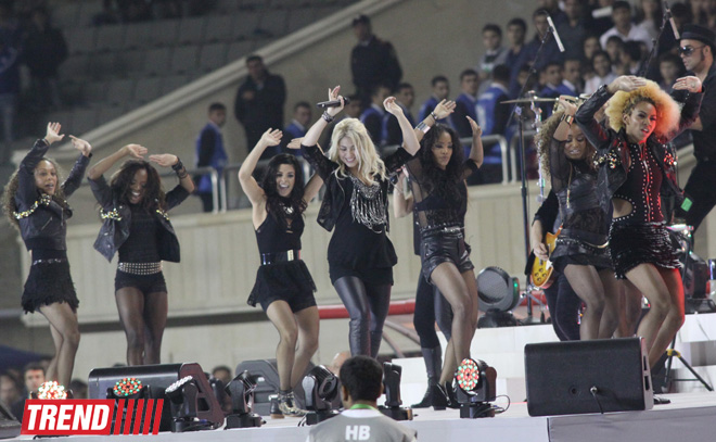 Shakira performed at the closing ceremony of the FIFA U-17 Women's World Cup in Azerbaijan (PHOTO, VIDEO)