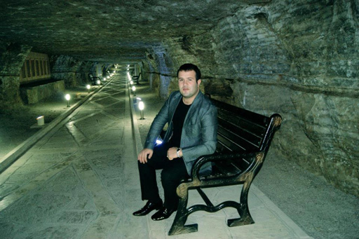 Певец Эльнур Мамедов прооперирован