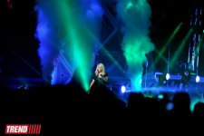 Чувствовала себя на сцене в Баку удивительно! - Шакира (фото)