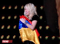 Чувствовала себя на сцене в Баку удивительно! - Шакира (фото)