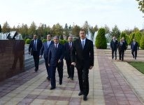 Президент Ильхам Алиев прибыл в Бейляганский район (ФОТО)