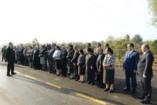 Президент Ильхам Алиев принял участие в открытии автомобильной дороги Бейляган-Кябирли-Бахарабад (ФОТО)
