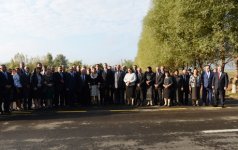 Президент Ильхам Алиев принял участие в открытии автомобильной дороги Бейляган-Кябирли-Бахарабад (ФОТО)