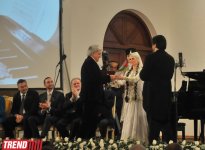 Первый визит в Баку увенчался победой - обладательница Гран-при конкурса имени Бюльбюля Дениз Йетим (фото)