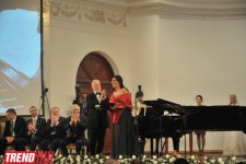 Первый визит в Баку увенчался победой - обладательница Гран-при конкурса имени Бюльбюля Дениз Йетим (фото)