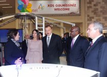 Президент Азербайджана и его супруга принимают участие в открытии выставки Bakutel-2012 (ФОТО)