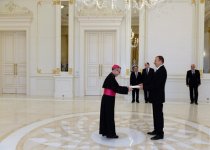 Президент Азербайджана принял верительные грамоты послов ряда стран (версия 8) (ФОТО)