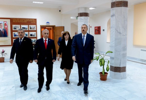 President Ilham Aliyev gets acquainted with reconstructed School 173 of capital’s Yasamal District (PHOTO)