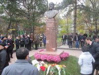 В Молдове состоялось открытие обновленного парка имени Низами Гянджеви (фото)