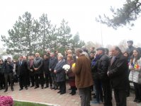 В Молдове состоялось открытие обновленного парка имени Низами Гянджеви (фото)