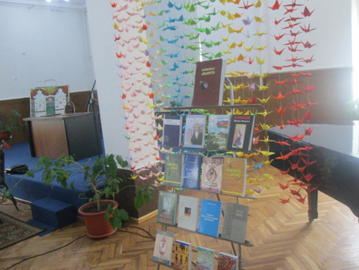 В Молдове состоялась презентация книги афоризмов Низами (фото)