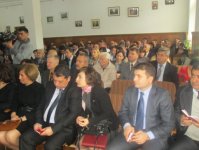В Молдове состоялась презентация книги афоризмов Низами (фото)