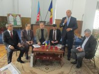 В Молдове состоялась презентация книги афоризмов Низами (фото)