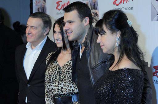 Накануне сольного концерта в Москве EMIN представил в США новый альбом  (фото)