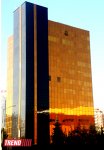Стеклянные чудеса современной архитектуры Баку (фотосессия)