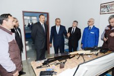 Президент Азербайджана принял участие в открытии опытно-испытательного завода миноборонпрома (ФОТО)