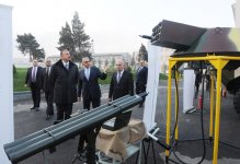 Президент Азербайджана принял участие в открытии опытно-испытательного завода миноборонпрома (ФОТО)