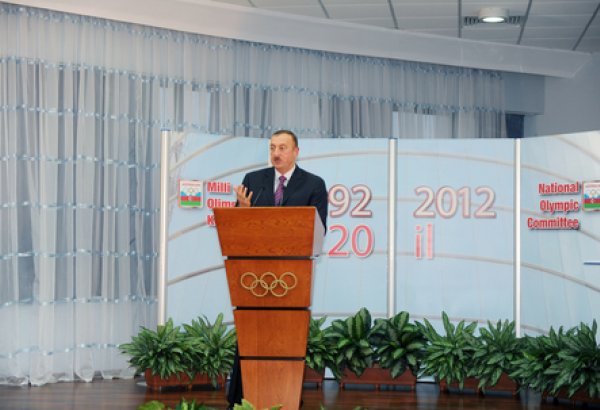 Azerbaijani President and his spouse attended National Olympic Committee`s award-giving ceremony (PHOTO)