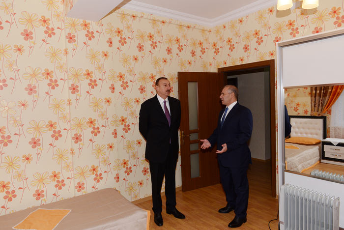 Президент Азербайджана и его супруга приняли участие в церемонии сдачи в эксплуатацию дома для инвалидов и семей шехидов в Сумгайыте (ФОТО)