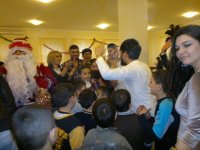 В Баку дети показали свой талант поэтов эстрадным исполнителям (фото)