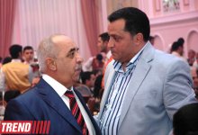 Мужчина в полном расцвете сил - 50-летний юбиляр, заслуженный артист Азербайджана Чингиз Ахмедов (фото)