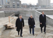 Президент Азербайджана ознакомился со строительными работами, проводимыми на улицах Физули и Мирзаги Алиева (ФОТО)