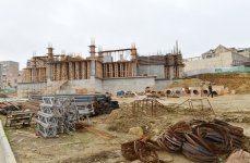Президент Азербайджана ознакомился с ходом строительства в комплексе мечети в Бинагадинском районе Баку (ФОТО)