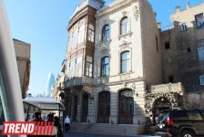 Экскурсия на электромобилях по обновленному Ичери шехер (фотосессия)