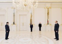 Azerbaijani President accepts credentials of incoming Tajik ambassador