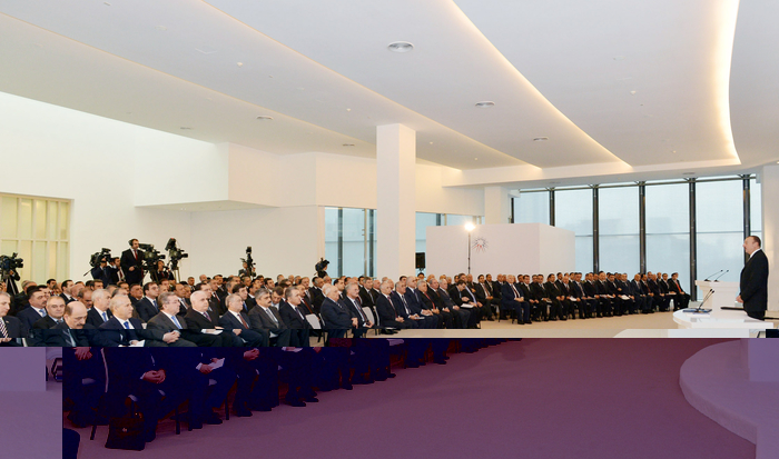 Под председательством Президента Азербайджана прошла конференция в рамках Госпрограммы развития регионов (версия 2) (ФОТО)