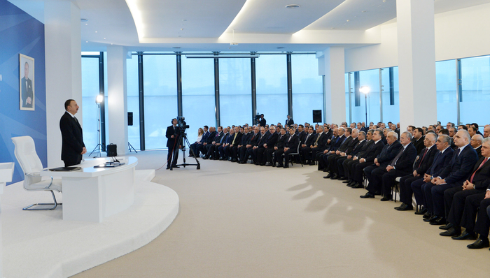 Под председательством Президента Азербайджана прошла конференция в рамках Госпрограммы развития регионов (версия 2) (ФОТО)
