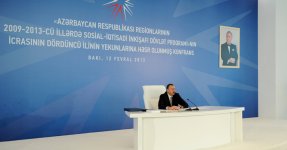 Под председательством Президента Азербайджана прошла конференция в рамках Госпрограммы развития регионов (версия 2) (ФОТО)
