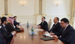 Президент Азербайджана принял заместителя премьера Кувейта