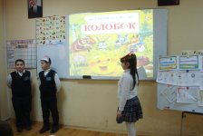 В Баку прошел открытый урок, посвященный Международному дню родного языка (фото)